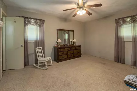 104 Phillip Rd, Christopher, IL 62822 photo 13