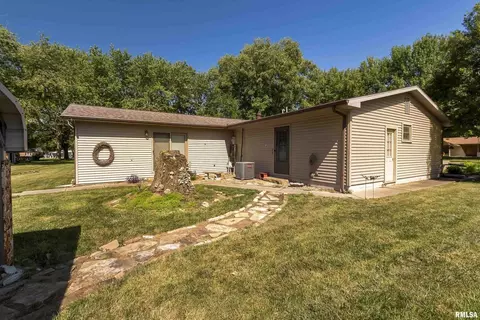 104 Phillip Rd, Christopher, IL 62822 photo 25