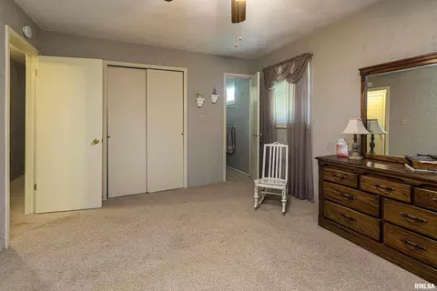 104 Phillip Rd, Christopher, IL 62822 photo 14