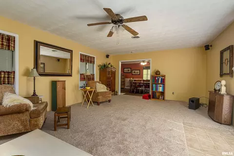 104 Phillip Rd, Christopher, IL 62822 photo 12