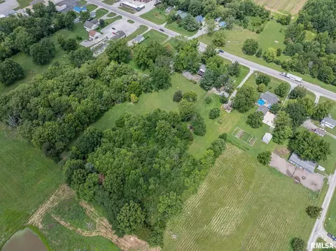 1723 E Main St, Salem, IL 62881 photo 25