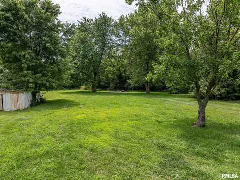 1723 E Main St, Salem, IL 62881 photo 20