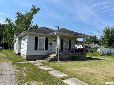 601 E Meridian St, Marion, IL 62959 photo 3