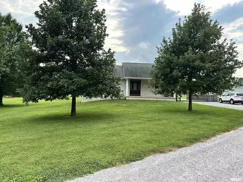 503 Sharp Rd, Anna, IL 62906 photo 2