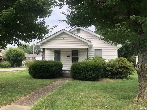 512 S Carbon St, Marion, IL 62959