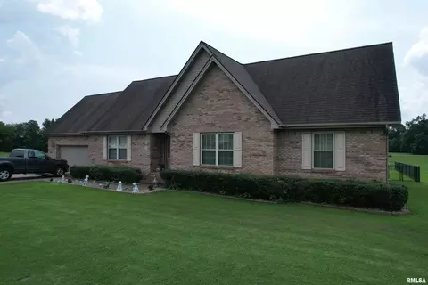 12 Lancer St, Metropolis, IL 62960