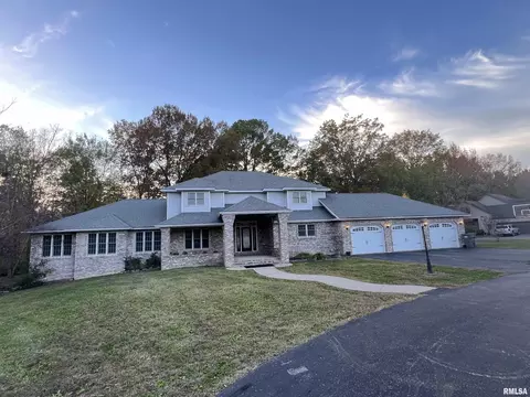 103 Quail, Carterville, IL 62918