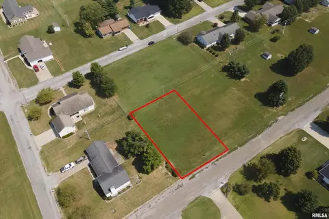 000 Eric Ln, Mcleansboro, IL 62859 photo 8