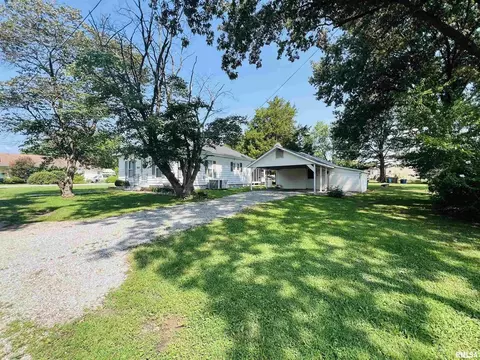1010 Murray St, Eldorado, IL 62930 photo 6