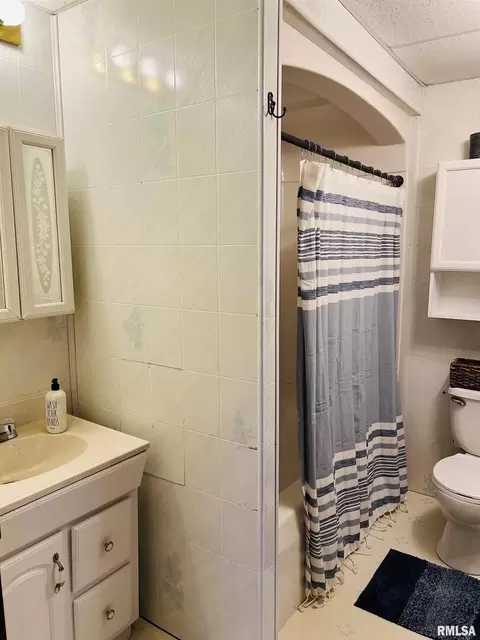 1010 Murray St, Eldorado, IL 62930 photo 26