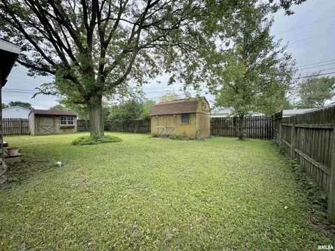 701 E 3rd St, Flora, IL 62839 photo 51