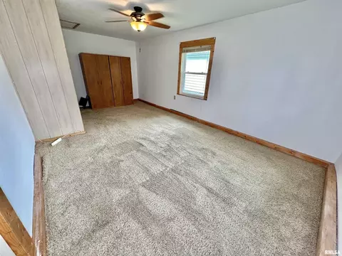 701 E 3rd St, Flora, IL 62839 photo 33