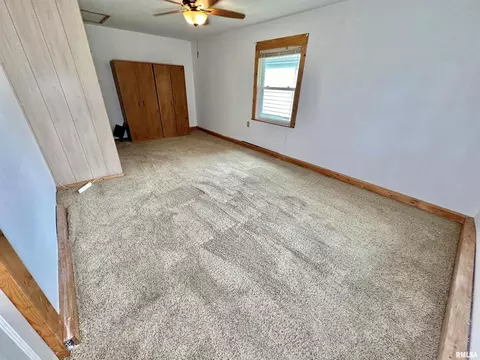 701 E 3rd St, Flora, IL 62839 photo 34