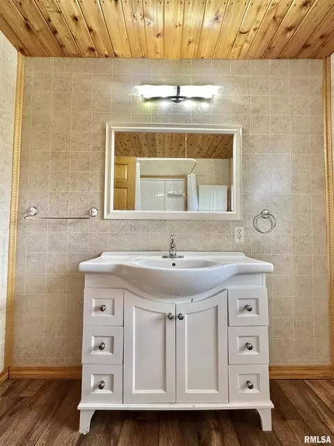 701 E 3rd St, Flora, IL 62839 photo 26