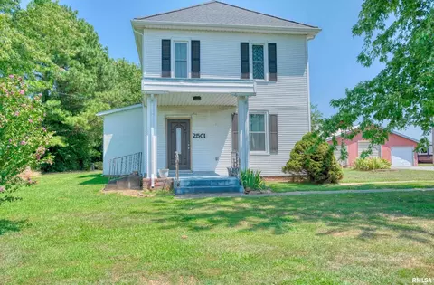 2501 S Market Rd, Marion, IL 62959