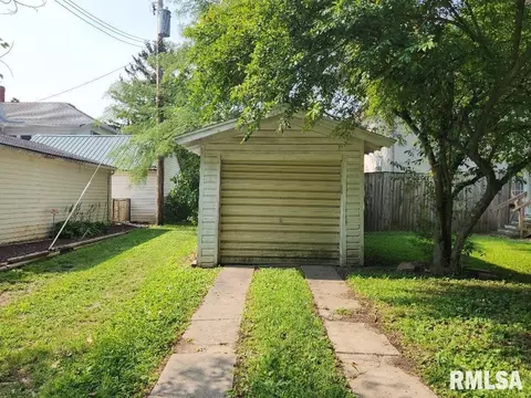 201 E Laurel St, Olney, IL 62450 photo 20