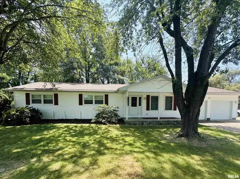 80 Gibbons Rd, Harrisburg, IL 62946