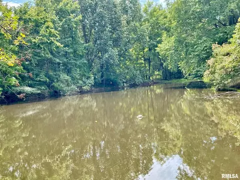 730 Golf Course Rd, Eldorado, IL 62930 photo 17