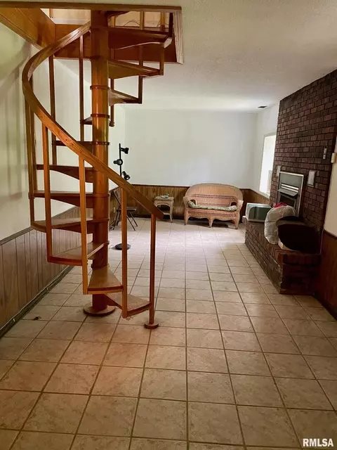 730 Golf Course Rd, Eldorado, IL 62930 photo 31