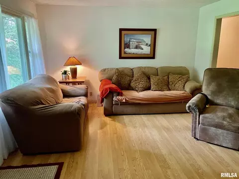 730 Golf Course Rd, Eldorado, IL 62930 photo 23