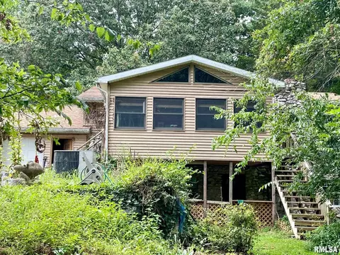 730 Golf Course Rd, Eldorado, IL 62930 photo 6