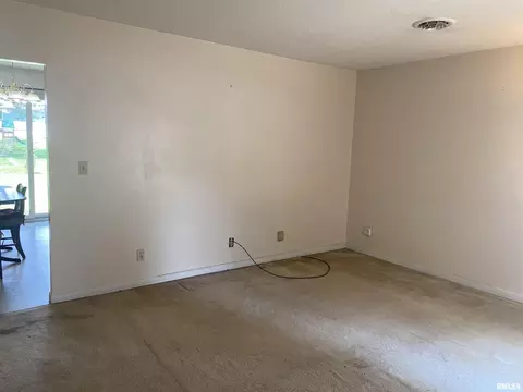 2414 Doris St, Murphysboro, IL 62966 photo 8