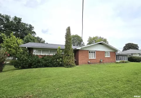 9 Magnolia Ave, Centralia, IL 62801 photo 5