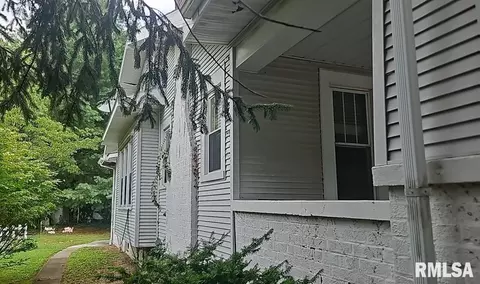 1312 Olive St, Murphysboro, IL 62966 photo 4