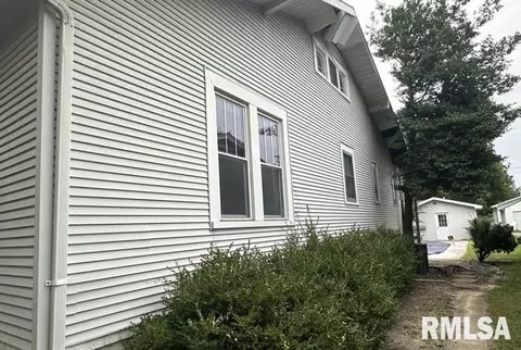 1312 Olive St, Murphysboro, IL 62966 photo 5