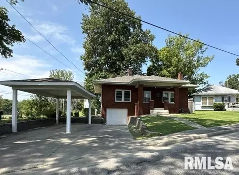 623 N 12th St, Mount Vernon, IL 62864