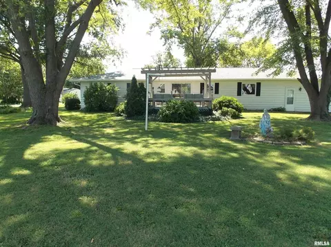 517 S Walnut St, Sandoval, IL 62882 photo 29