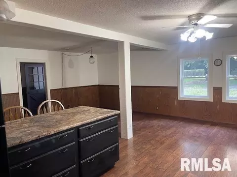 14555 Allen Rd, Herrin, IL 62948 photo 8