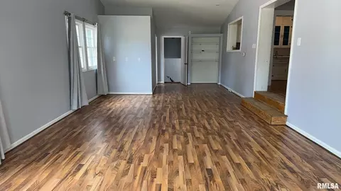 105 Mitchell St, Benton, IL 62812 photo 10