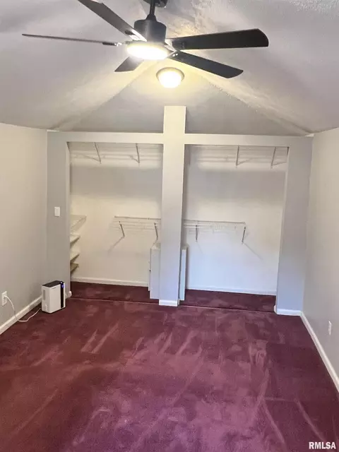 105 Mitchell St, Benton, IL 62812 photo 18