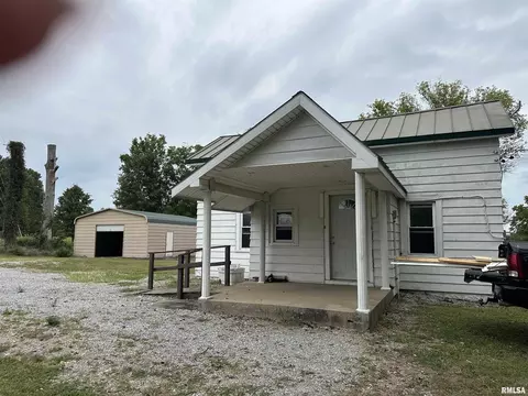 17095 Ross Briley Rd, Benton, IL 62812