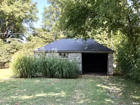 1315 W Monroe Rd, Herrin, IL 62948 photo 25