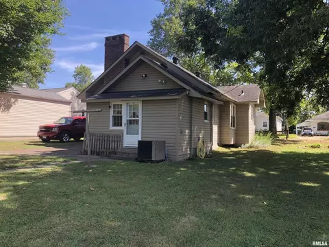 1315 W Monroe Rd, Herrin, IL 62948 photo 23