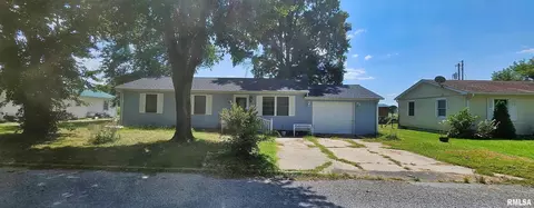 93 Seminole St, Mcclure, IL 62957