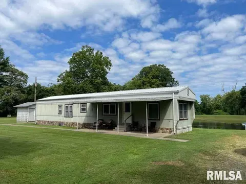 49 River Rd, Golconda, IL 62938