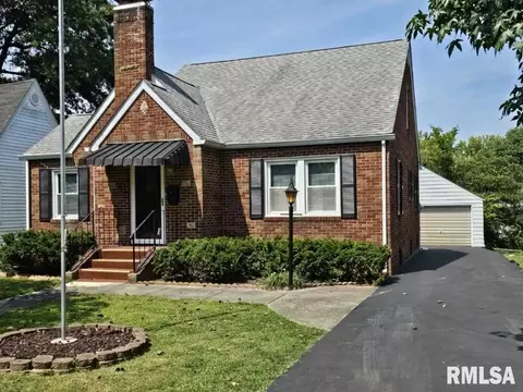 814 Pace Ave, Mount Vernon, IL 62864