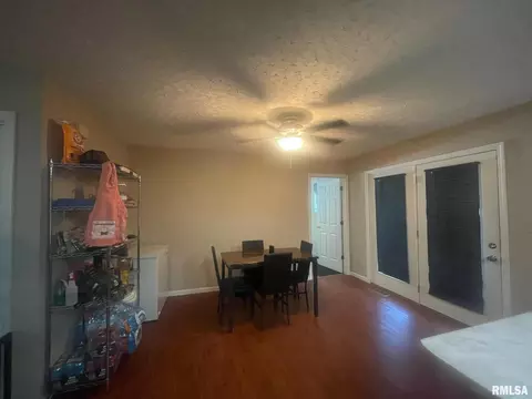 206 E Burley St, Valier, IL 62891 photo 16