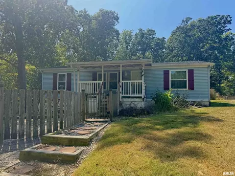 7949 Dykersburg Rd, Stonefort, IL 62987