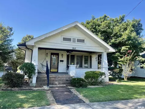 310 E 4th St, Metropolis, IL 62960