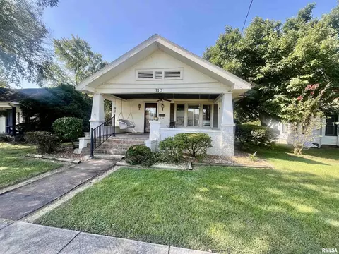 310 E 4th St, Metropolis, IL 62960 photo 2