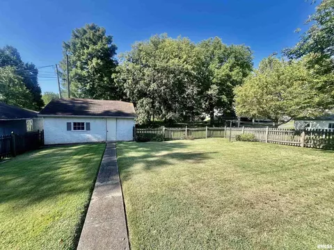 310 E 4th St, Metropolis, IL 62960 photo 8