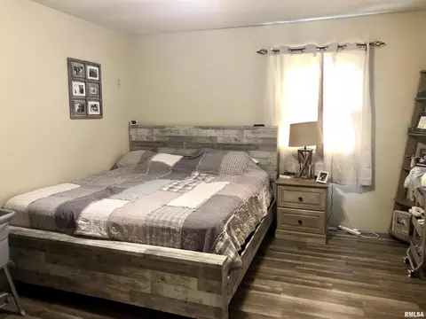11261 Day Rd, Marion, IL 62959 photo 9