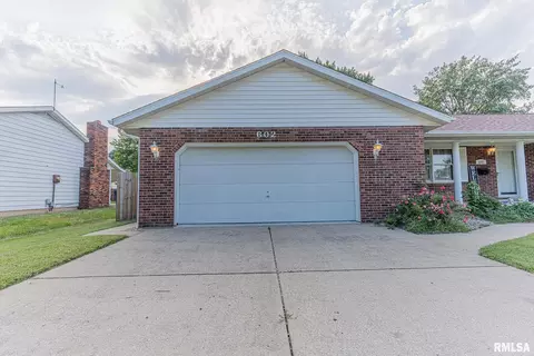 602 Osage Dr, Centralia, IL 62801 photo 4