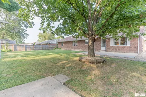 602 Osage Dr, Centralia, IL 62801 photo 23
