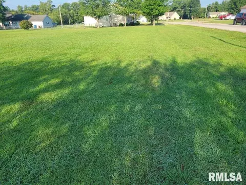 000 Memory Ln, Mcleansboro, IL 62859 photo 5