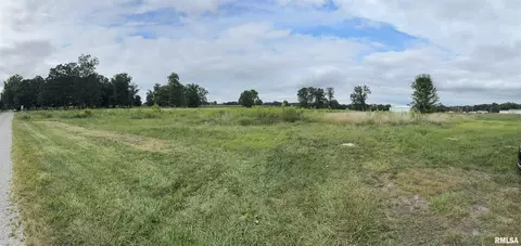 00 Mccarty Rd, Kinmundy, IL 62854